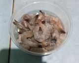 Foto langkah ke 1 dari resep Asem Asem Udang Tahu Tempe.