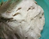 A picture of step 1 of Egg paratha.