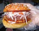 Foto langkah ke 13 dari resep Beef Burger simple 😄.