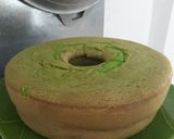 Foto langkah ke 4 dari resep Bolu Pandan Santan.