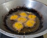 Foto langkah ke 4 dari resep Bakwan Jagung Kriuk ala Manado.