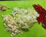 Foto langkah ke 2 dari resep Buncis Daging Cincang.