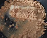 Foto del paso 4 de la receta: Brownie de turrón de Jijona con chocolate y piñones (sin gluten)