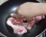 A picture of step 1 of Milky karahi.