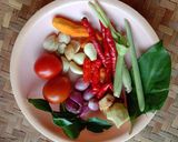 Foto langkah ke 1 dari resep Ikan Kuah Kuning.