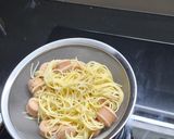 Foto langkah ke 1 dari resep Spicy Sausage Spaghetti.
