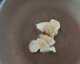 A picture of step 1 of My Sauteed Garlic Mushrooms. 💛.