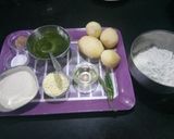 A picture of step 1 of Potato Curl Rolls.