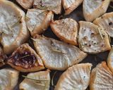 Foto del paso 3 de la receta: Nabo con romero (o la hierba que prefieras) al horno 🦄 Snack saludable para una picadita keto 💪🏼