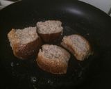 A picture of step 4 of French toast without egg! Delicious and really easy.