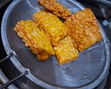 Foto langkah ke 4 dari resep Tempe Goreng.