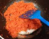 A picture of step 1 of Carrot Ladoo.