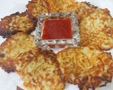 A picture of step 3 of Crispy Hash browns/tea time snack.