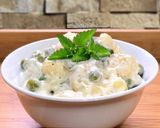 صورة لخطوة 3 من وصفة سلطة البطاطس والبازلاء 🥔