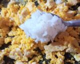 Foto del paso 6 de la receta: Arroz frito con pollo y champignones