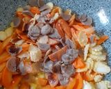 Foto langkah ke 3 dari resep Capcay bakso.