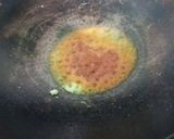 Foto langkah ke 2 dari resep Balado telur ceplok kacang panjang.