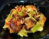 A picture of step 5 of Masala tilapia fish fry.