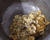 કેળા ની વેફર (Banana Wafer Recipe In Gujarati) રેસીપી સ્ટેપ3ફોટો