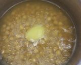 A picture of step 1 of Dahi chana chat.