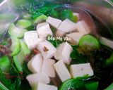 Hình bước làm 3 của món Canh chay đậu hủ nấu mướp và rau