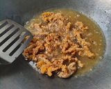Foto langkah ke 4 dari resep Kulit Ayam Crispy.