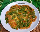 Foto langkah ke 4 dari resep Telur Dadar Daun Melinjo.
