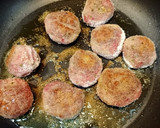 Foto del paso 5 de la receta: Albóndigas rellenas de Parmesano