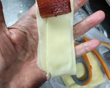 Foto del paso 2 de la receta: Empanadillas rápidas para cuando no hay nada para convidar a las visitas