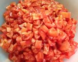 Foto del paso 2 de la receta: Salsa de tomates frescos, ajo y albahaca
