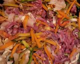 Foto del paso 4 de la receta: Fajitas rellenas de vegetales, pollo y carne rústica al wok