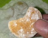 Foto langkah ke 6 dari resep Kue Putri Salju.
