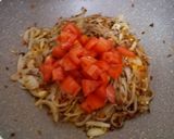 A picture of step 2 of Lehsuni Bhindi Do Pyaza.