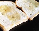 A picture of step 1 of Lettuce sandwich.