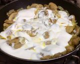 Foto del paso 2 de la receta Macarrones de trigo sarraceno con nata, champiñones y huevos duros