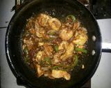 Foto langkah ke 5 dari resep "Steak Ayam Lada Hitam Mantap".