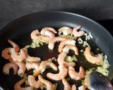 Une image de l'étape 1 de °Nouilles chinoise sautées aux petits légumes °🇨🇳.