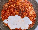 Foto langkah ke 8 dari resep Nasi Goreng Kimchi (Kimchi Bokkeumbap with Cheese).