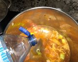 Foto del paso 9 de la receta: Fumet de Trucha y Bacalao