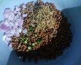 A picture of step 1 of Lobiya Methi Seeds Sprouts Salad.