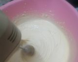 Foto langkah ke 2 dari resep Pinky Cupcakes.