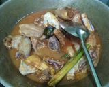 Foto langkah ke 3 dari resep Ayam kampung bumbu kuning dengan santan.