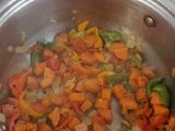 Arroz colorido con arvejas secas