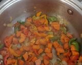 Foto del paso 2 de la receta: Arroz colorido con arvejas secas