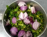 A picture of step 2 of Pudina Chutney.