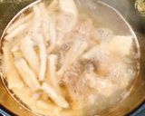 Hình bước làm 2 của món Canh Củ Cải Khô Nấu Xương Heo