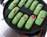 Foto langkah ke 5 dari resep Pukis Pandan Menul & Bersarang.