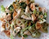 Foto del paso 8 de la receta: Ensalada de pasta y pollo con vinagreta de soja