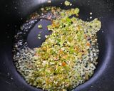 Gambar langkah 6 resipi Tofu Telur Sambal Sos Tiram.