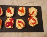 Foto del paso 3 de la receta: Huevos rellenos de atún y pimientos
